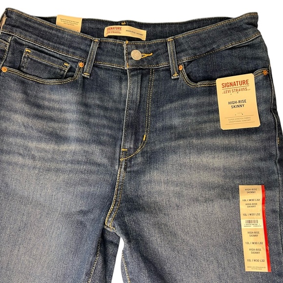 Levi Strauss Signature Women Heritage High Rise Straight Jeans Sz 10L 30/32 NWT - Picture 3 of 6
